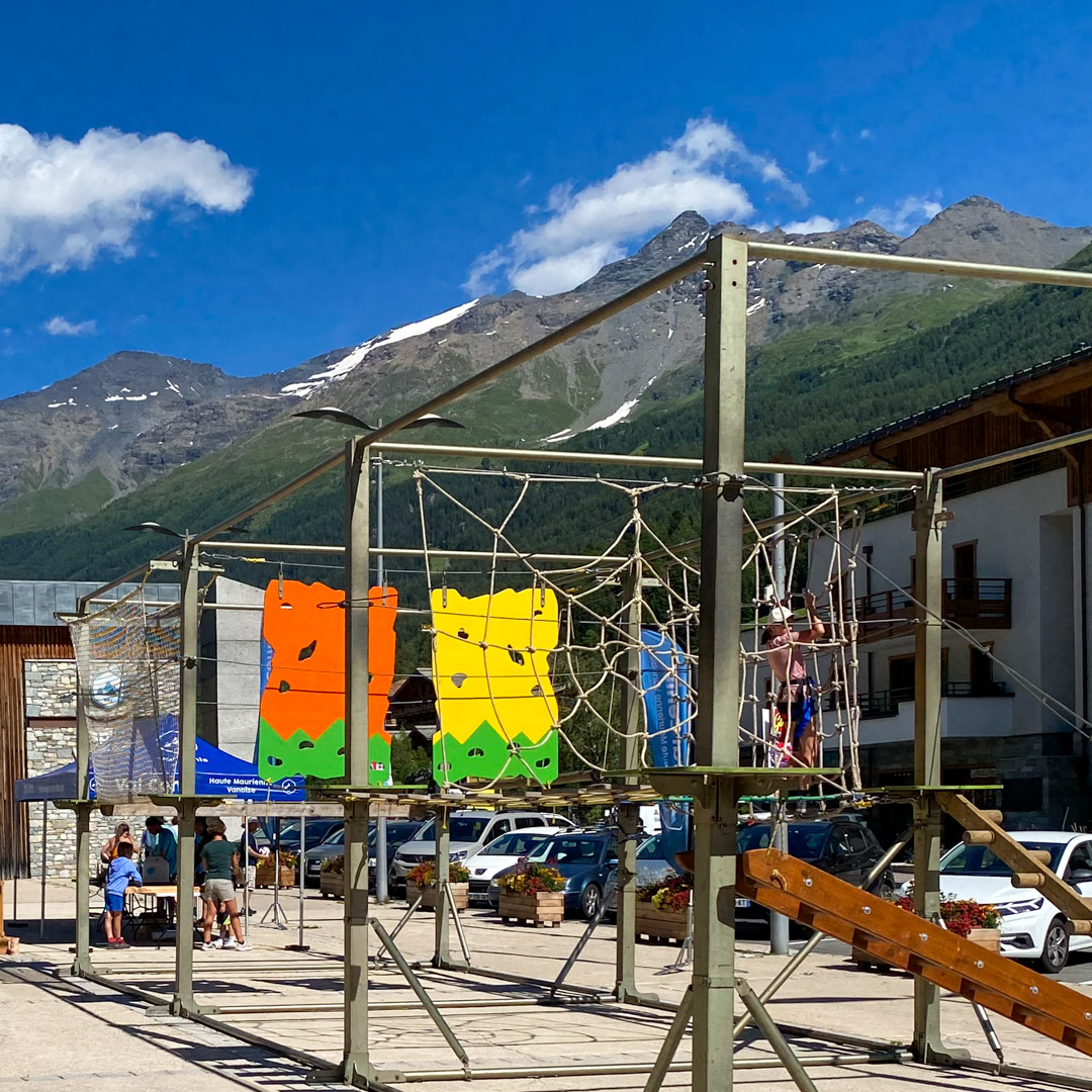 location accrobranche mobile avec ateliers ludiques pour événement